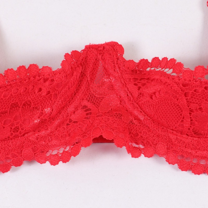ชุดชั้นในเซ็กซี่ลูกไม้เว้าแหวก - Underwire Bra Padded บทวิจารณ์และราคา